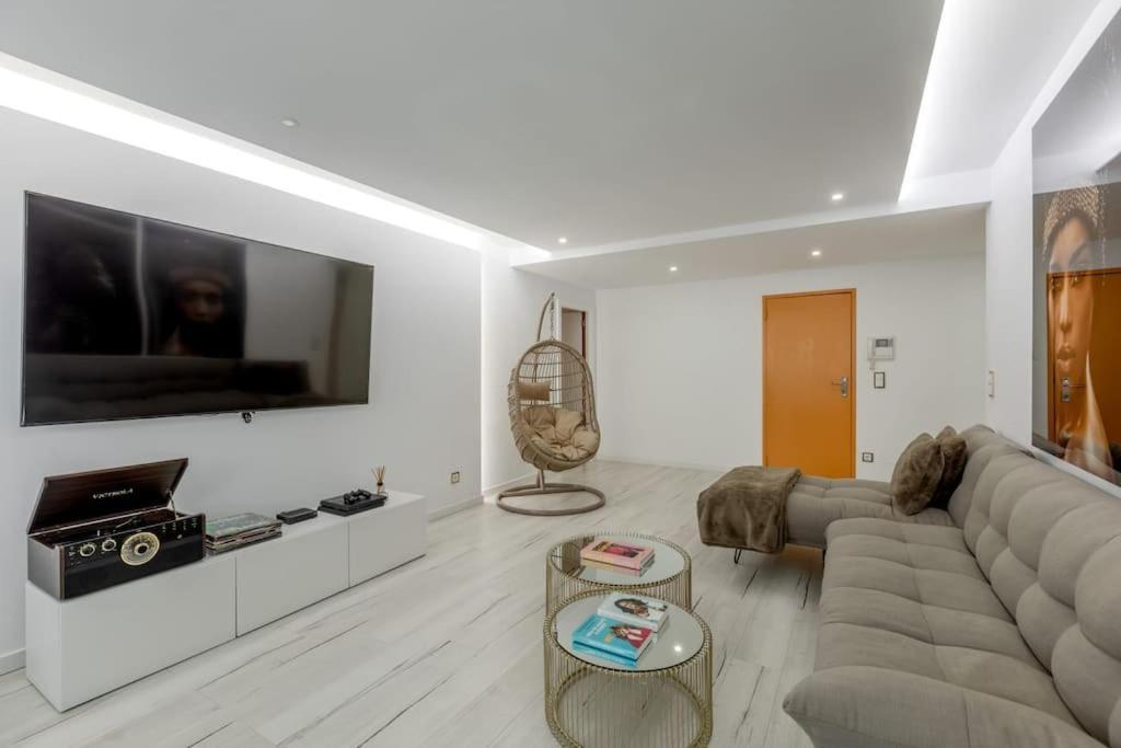 Spacious 3-Bedroom Condo In Lisboa Extérieur photo