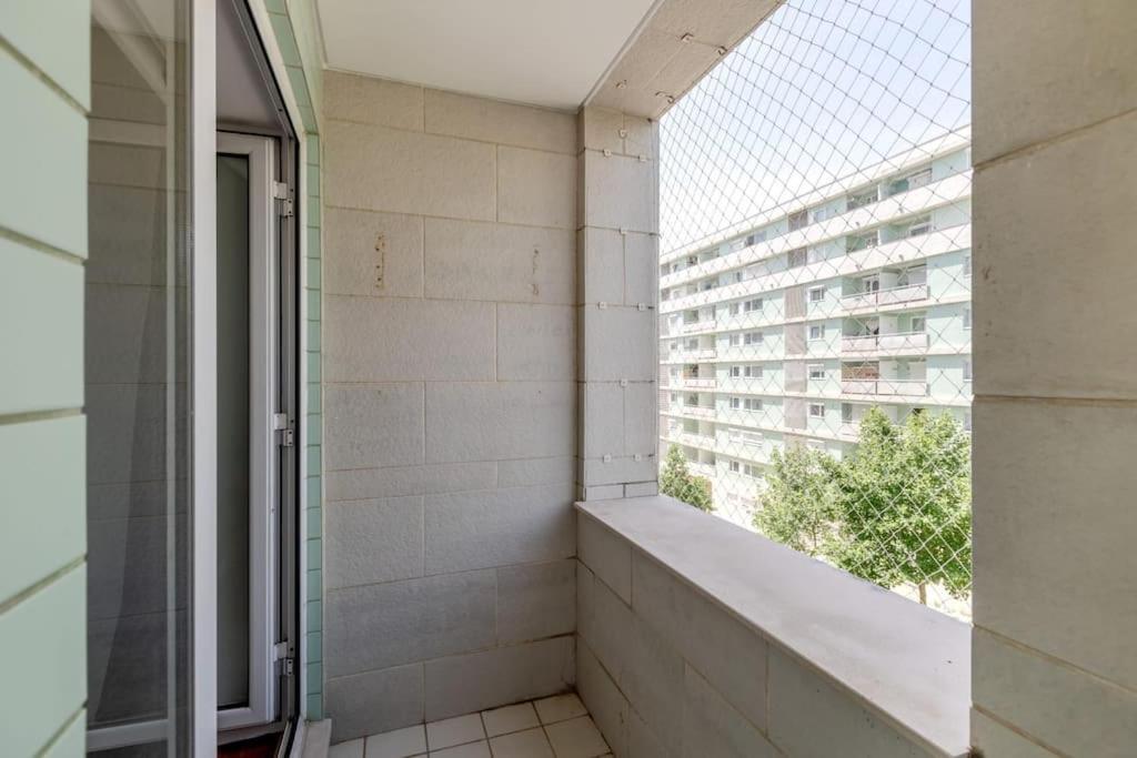Spacious 3-Bedroom Condo In Lisboa Extérieur photo